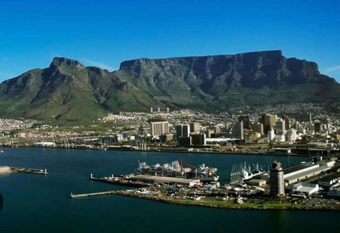Table Mountain & City Tour